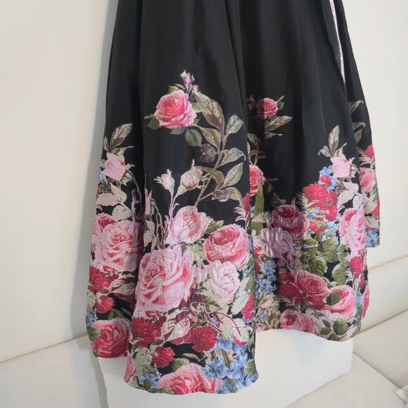 Mac Duggal Black Floral Brocade Bottom Strapless Maxi Dress Sz 2 - Picture 4 of 12